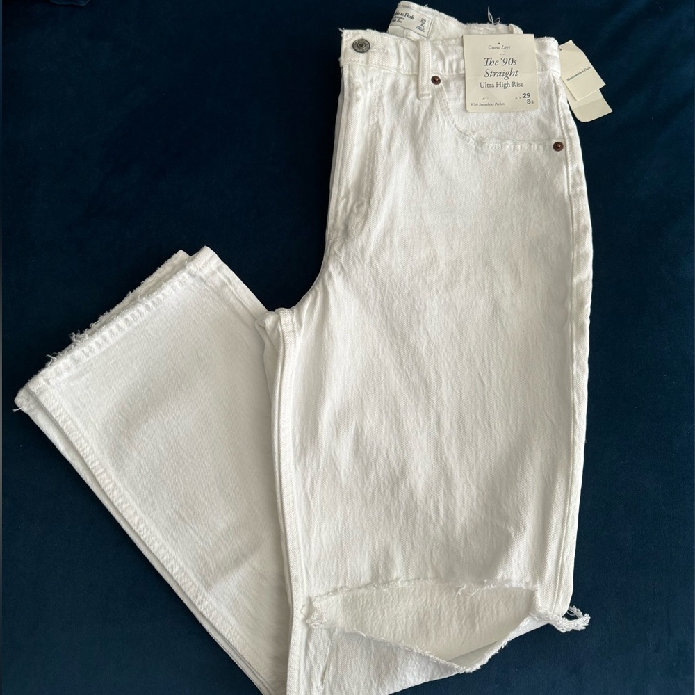 Abercrombie 90s straight ultra high rise, curve love.